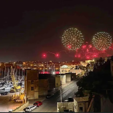 Appartement Sea Front With Valletta Views