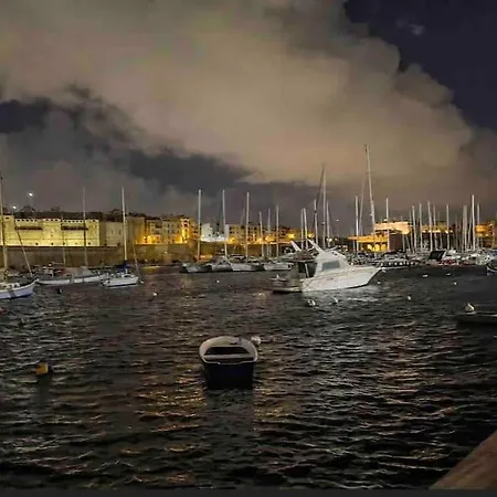 Sea Front With Valletta Views Kalkara