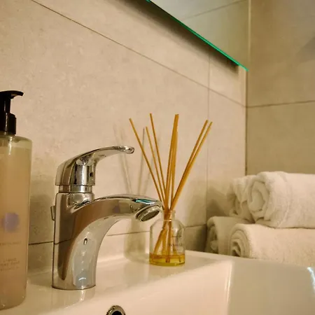 Apartment Sea Front With Valletta Views