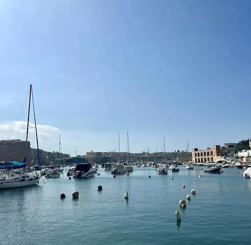 Sea Front With Valletta Views Kalkara